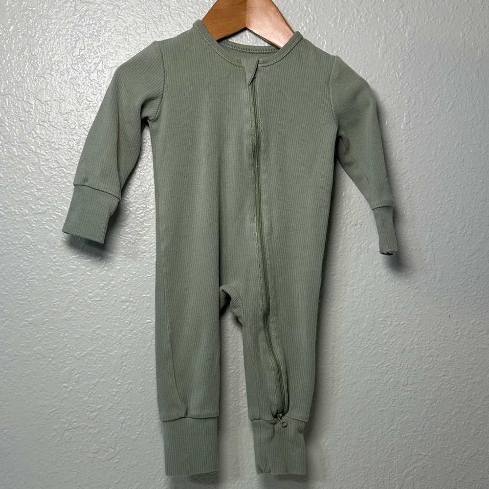 Little Bipsy Ribbed Two-Way Zip Romper